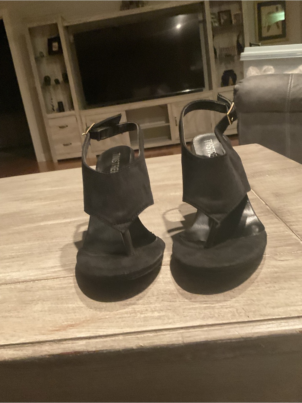 Classic Black Thong Slingback Heels - Women - Picture 2 of 7